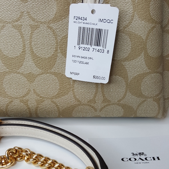 Coach signature c crossbody bag. - Picture 4 of 8